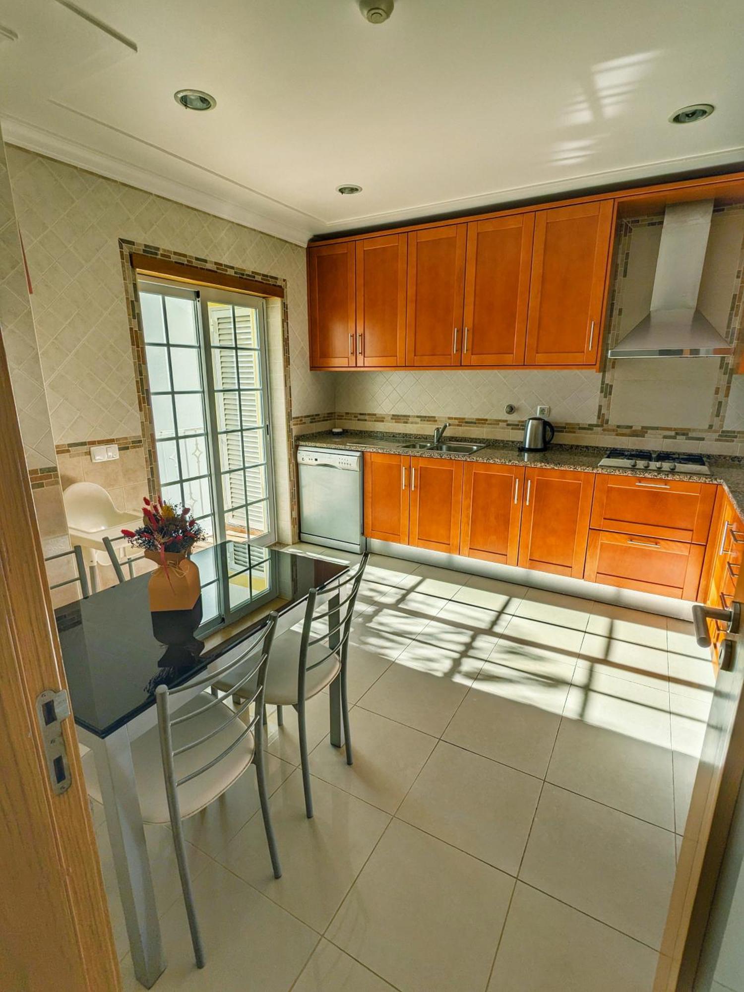 Farm Village- Townhouse 2 Mins From Old Town Albufeira Ngoại thất bức ảnh
